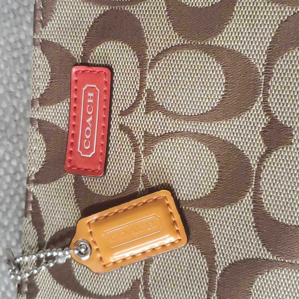 Couch Zip Pouch - image 4